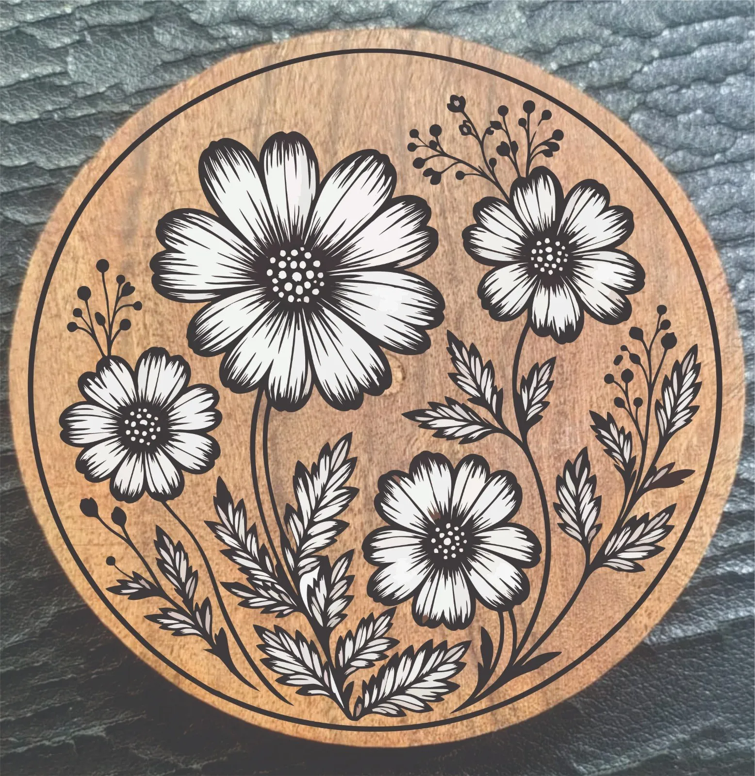 Wooden coaster with fine floral linework
